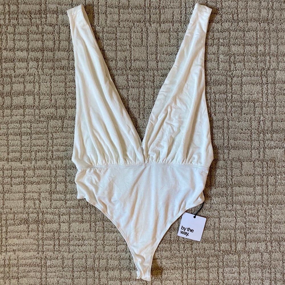 by the way. Revolve Deep V Bodysuit White Small
